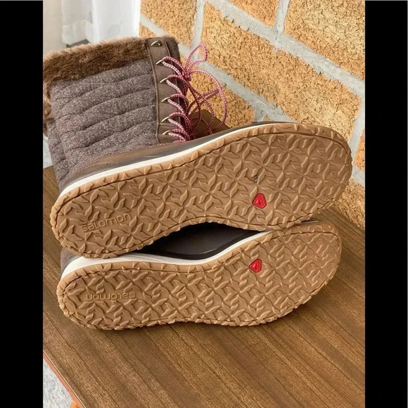 Salomon tall fur boots size 7.5 - Picture 9 of 12